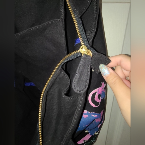 Juicy Couture Tote - Picture 3 of 7